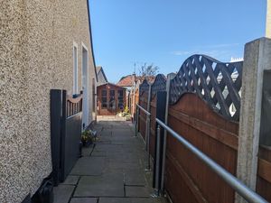 Photo 31- click for photo gallery